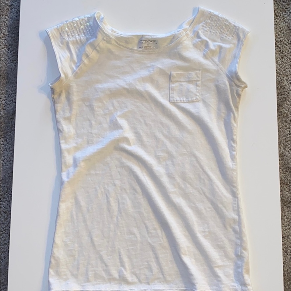 Cherokee White girls XL shirt